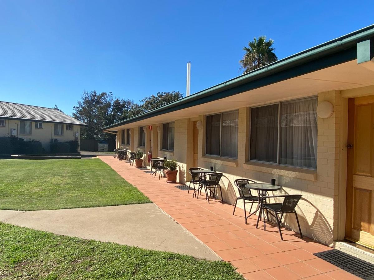 The Aston Motel Tamworth Buitenkant foto