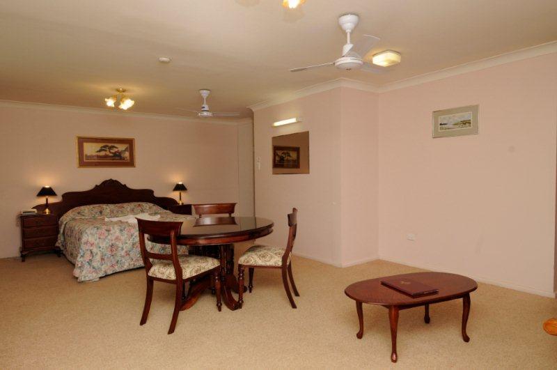 The Aston Motel Tamworth Buitenkant foto