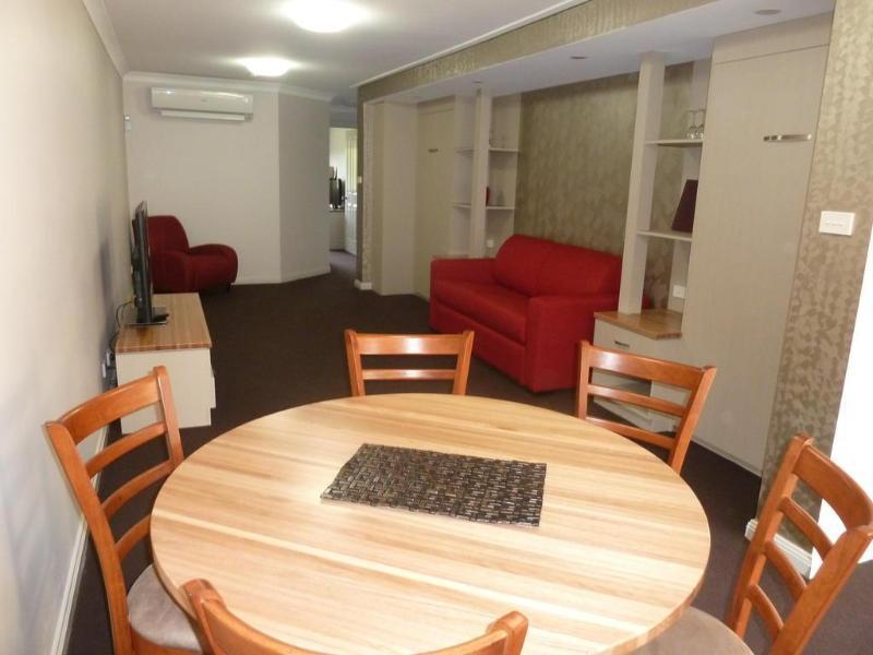 The Aston Motel Tamworth Buitenkant foto