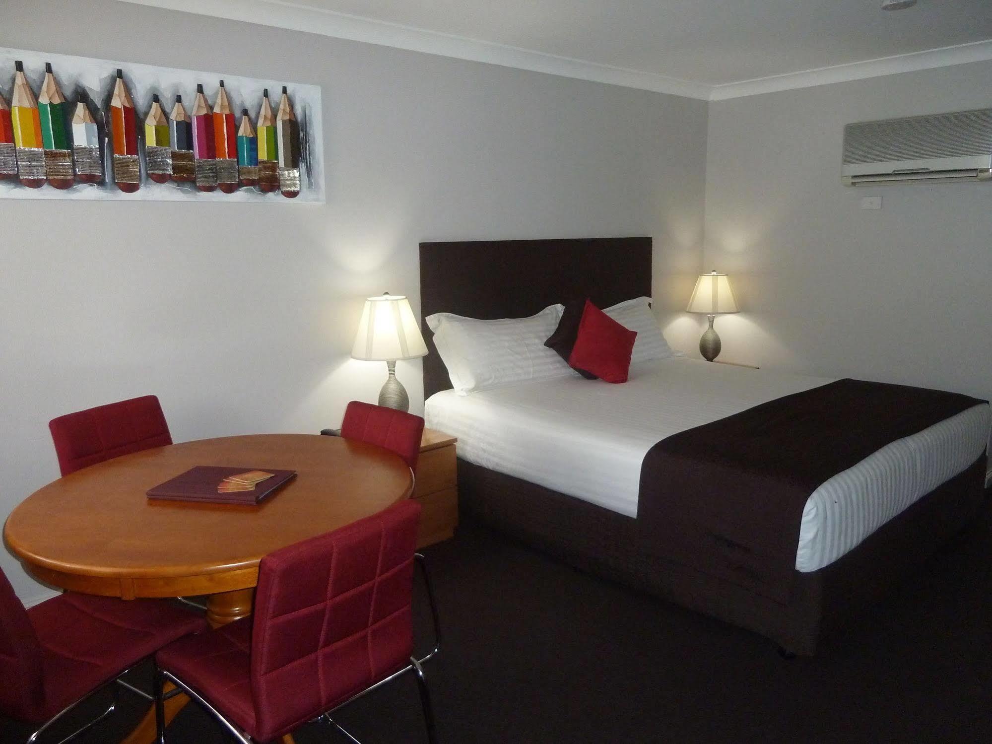 The Aston Motel Tamworth Buitenkant foto